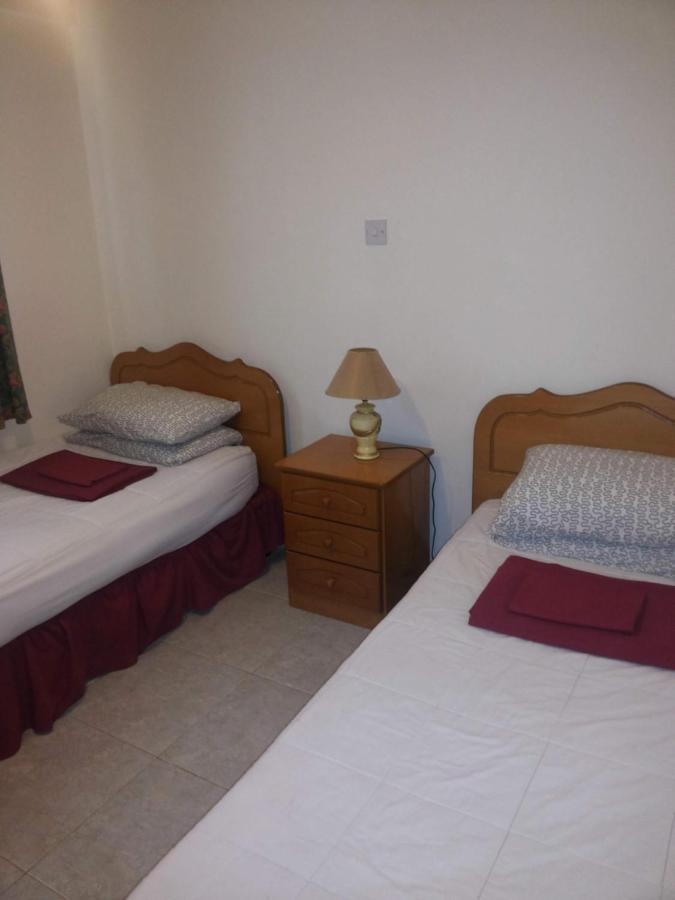 Apartments Mackenzie 1+1 Larnaca Ngoại thất bức ảnh